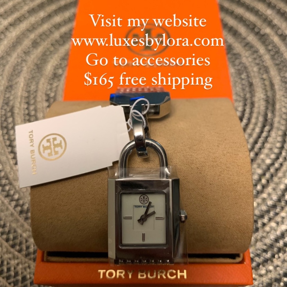 ♥️SOLD♥️Tory Burch Surrey Silver Watch